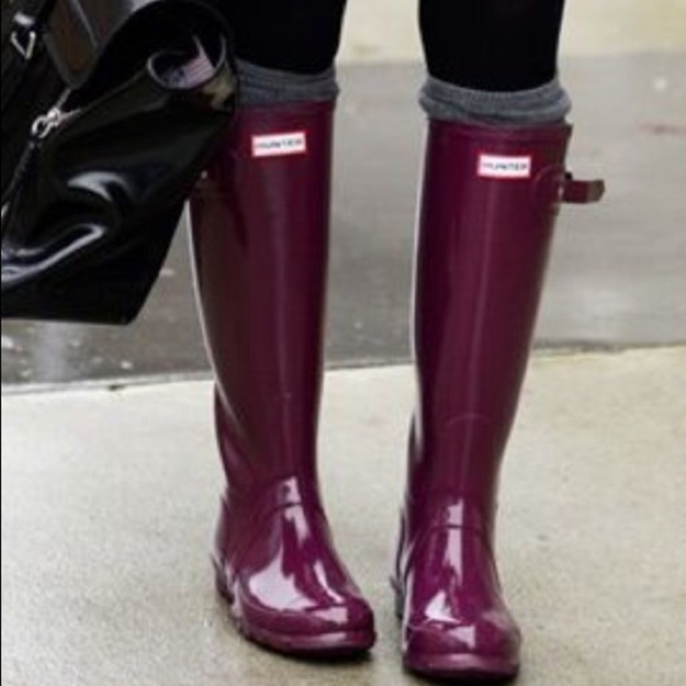 HUNTER rain boots in maroon